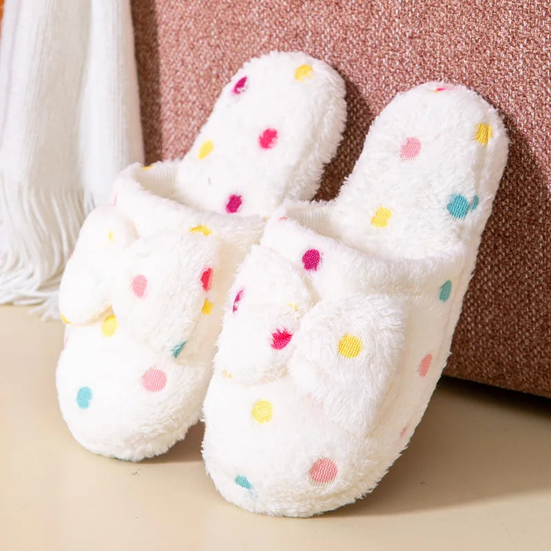 Pantoufles Bellina moelleuses – détail du nœud